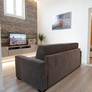  Holiday home Domus 25 Italy