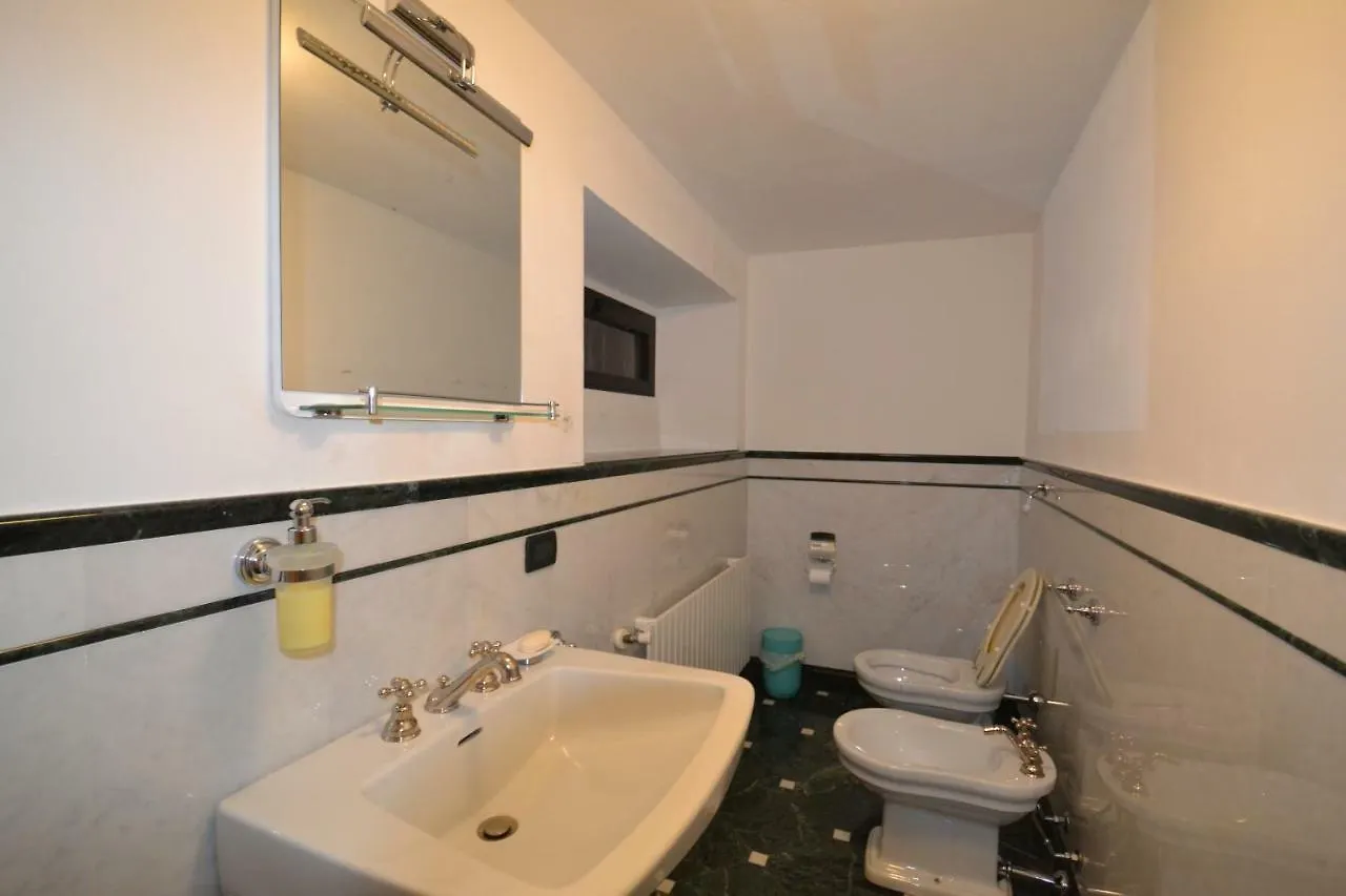Villa Rina Deluxe And Cottage بورتو تْشاريسيو