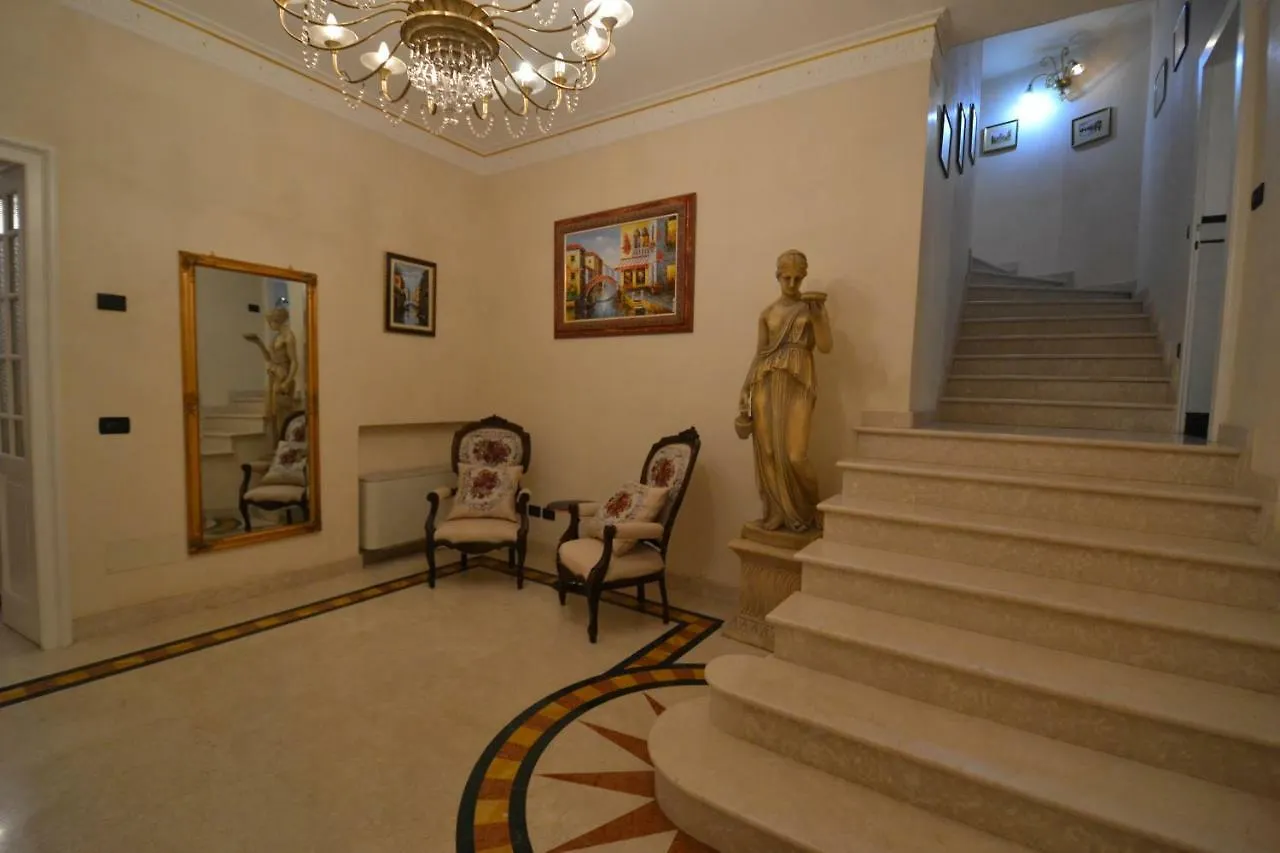 Villa Rina Deluxe And Cottage بورتو تْشاريسيو 0*,  إيطاليا